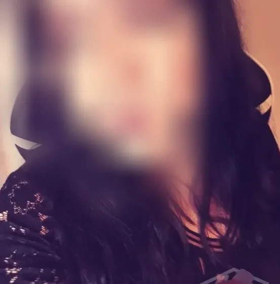 Alina, 28