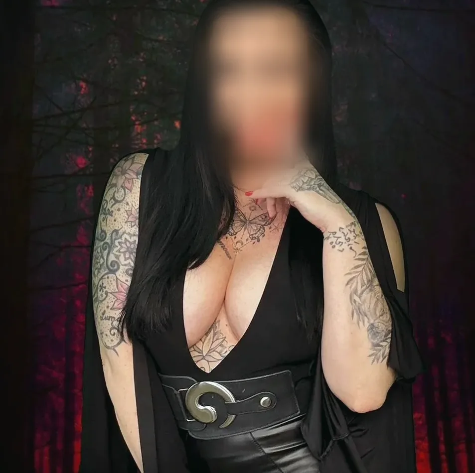 Fabienne, 39