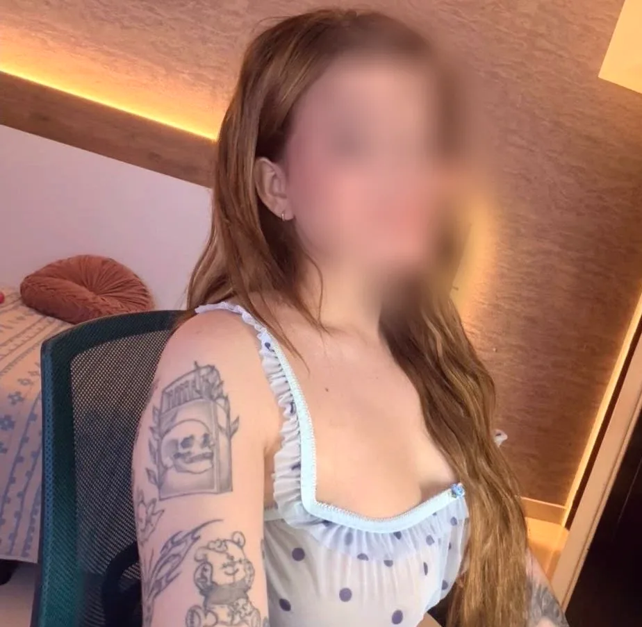 Miriam, 21