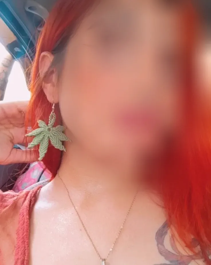 Renate, 26