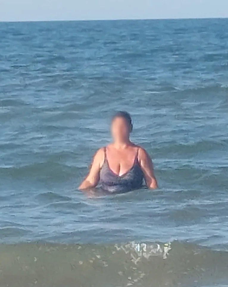 Stefanie, 38